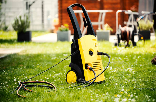 Best Pool Deck Cleaning in Anacoco, LA